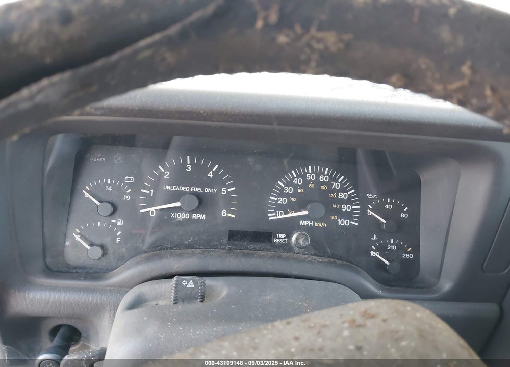 1998 JEEP CHEROKEE CLASSIC/SPORT VIN: 1J4FT68S1WL249094