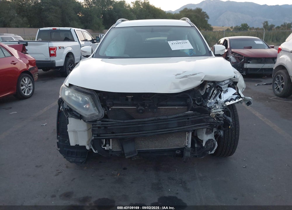 2014 NISSAN ROGUE SV VIN: 5N1AT2MV6EC755216