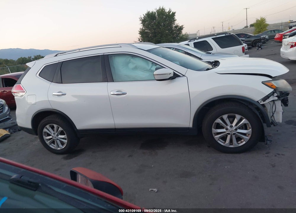 2014 NISSAN ROGUE SV VIN: 5N1AT2MV6EC755216