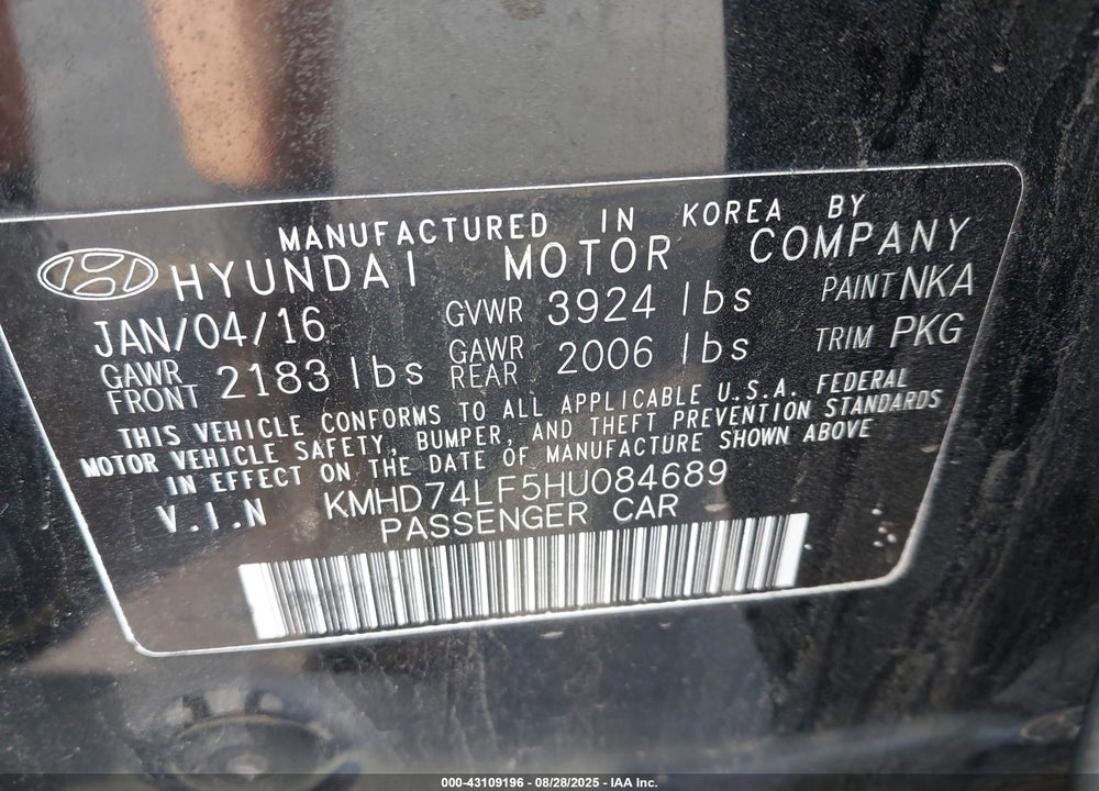 2017 HYUNDAI ELANTRA VIN: KMHD74LF5HU084689