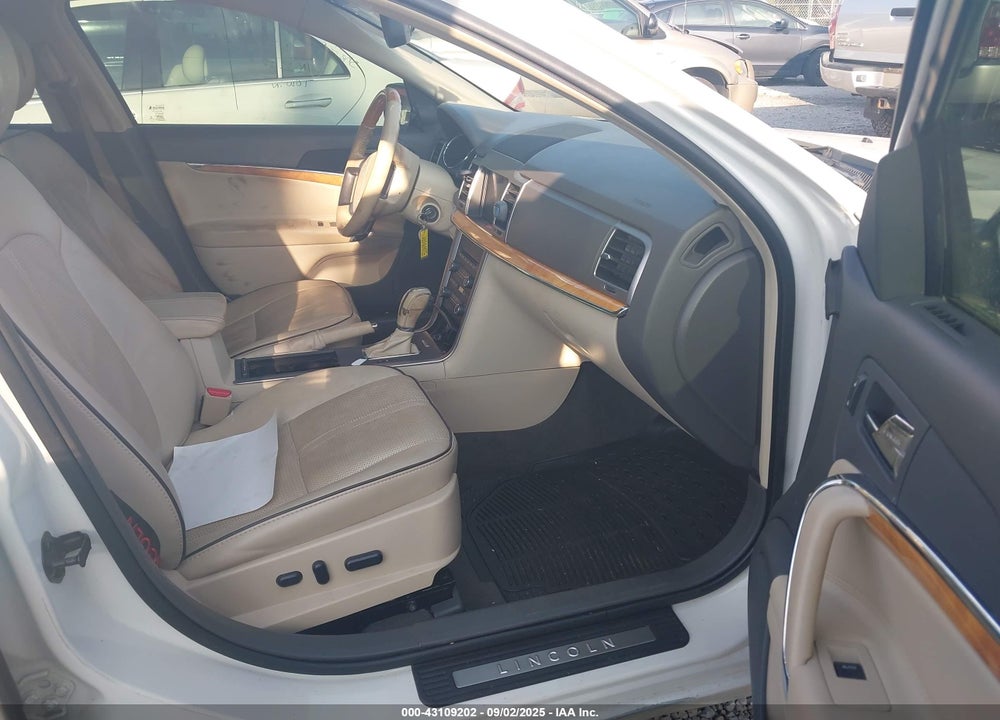 2012 LINCOLN MKZ VIN: 3LNHL2GC0CR822089