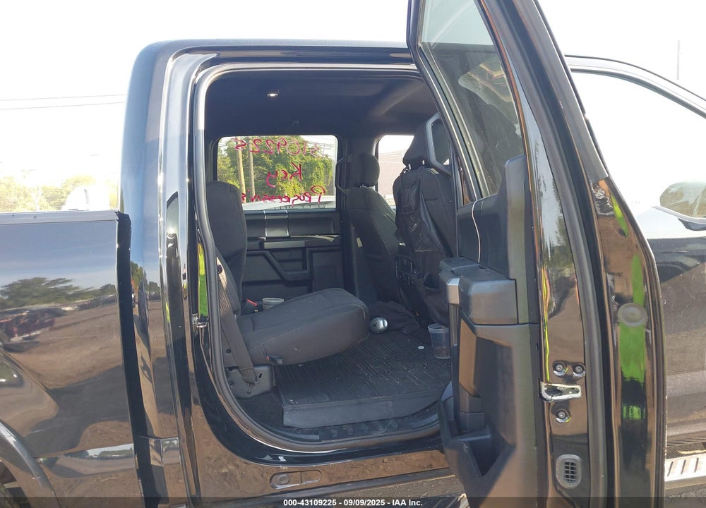 2019 FORD F-150 XLT VIN: 1FTEW1EP1KFC18304