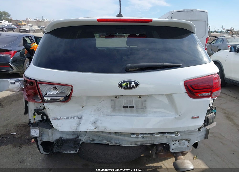2019 KIA SORENTO VIN: 5XYPG4A3XKG516079
