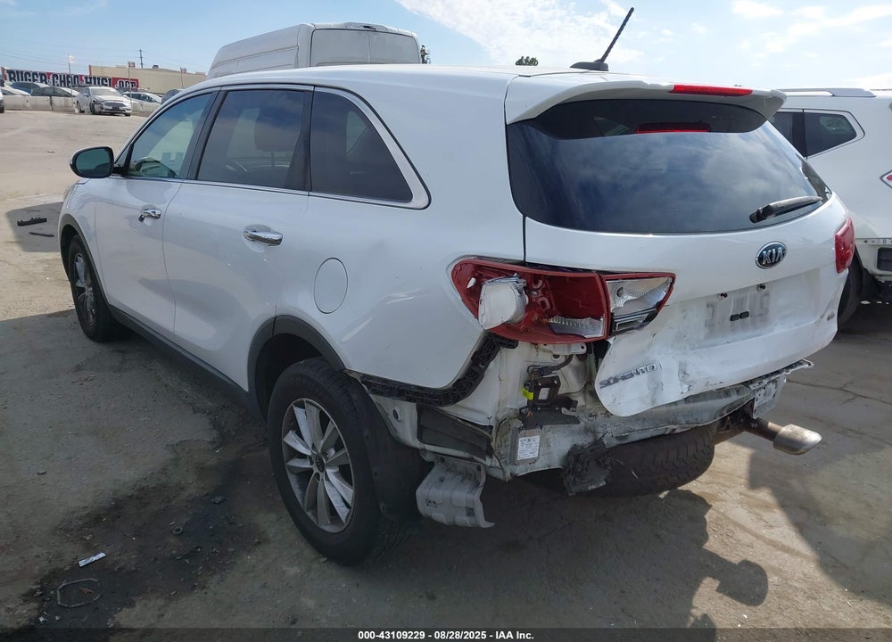2019 KIA SORENTO VIN: 5XYPG4A3XKG516079