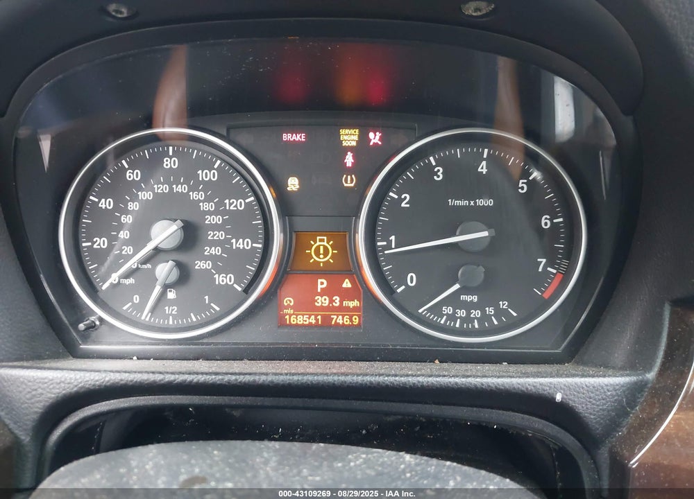 2011 BMW 328I XDRIVE VIN: WBAPK5C58BF123989