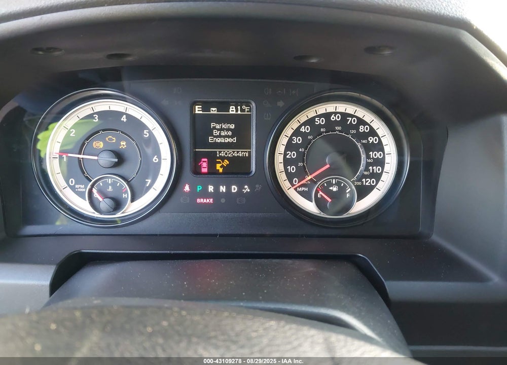 2017 RAM 1500 VIN: 1C6RR7GTXHS551999