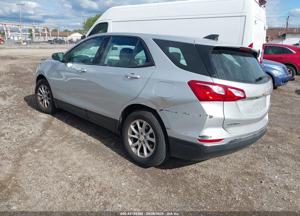 2018 CHEVROLET EQUINOX VIN: 3GNAXHEV0JS625227