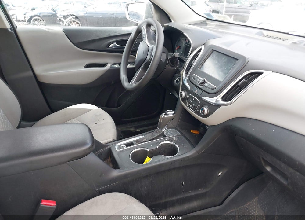 2018 CHEVROLET EQUINOX VIN: 3GNAXHEV0JS625227