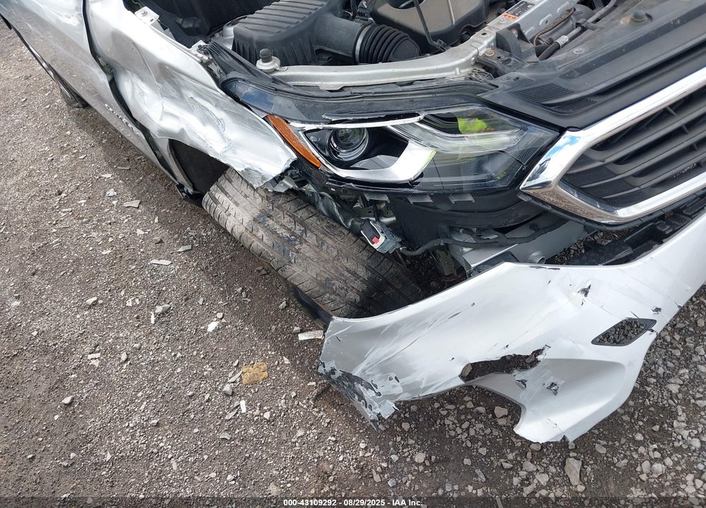 2018 CHEVROLET EQUINOX VIN: 3GNAXHEV0JS625227