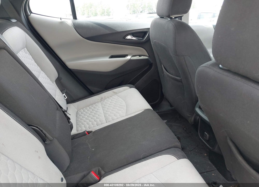 2018 CHEVROLET EQUINOX VIN: 3GNAXHEV0JS625227
