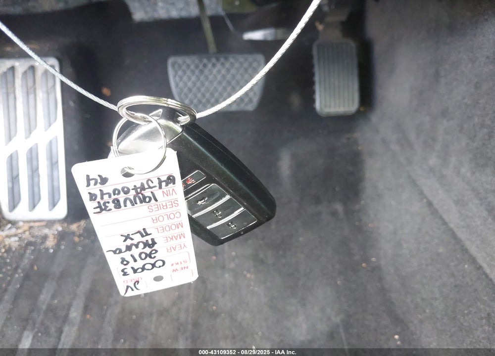 2018 ACURA TLX VIN: 19UUB3F64JA004994