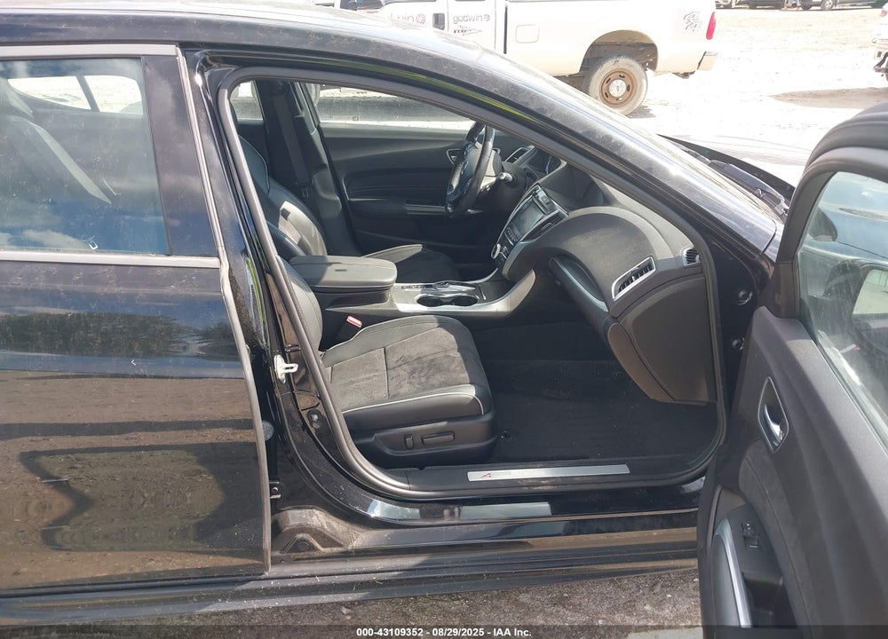 2018 ACURA TLX VIN: 19UUB3F64JA004994
