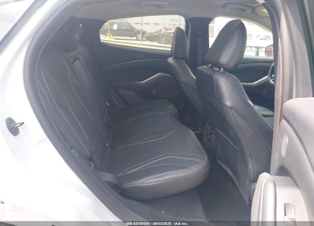 2022 FORD MUSTANG MACH-E VIN: 3FMTK3SU5NMA40857