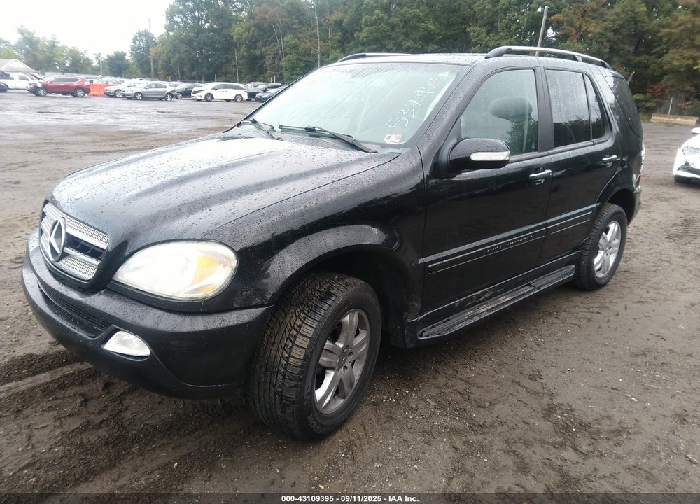 2005 MERCEDES-BENZ ML 500 VIN: 4JGAB75E55A537925