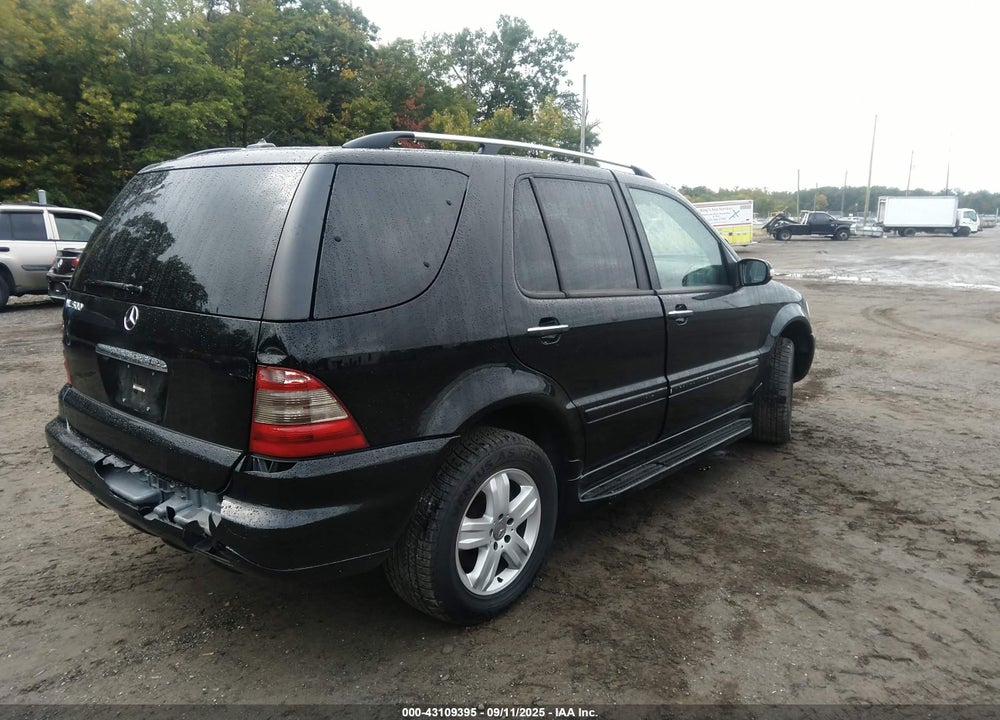 2005 MERCEDES-BENZ ML 500 VIN: 4JGAB75E55A537925