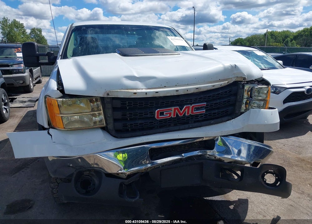 2011 GMC SIERRA VIN: 1GT22ZCG6BZ430775