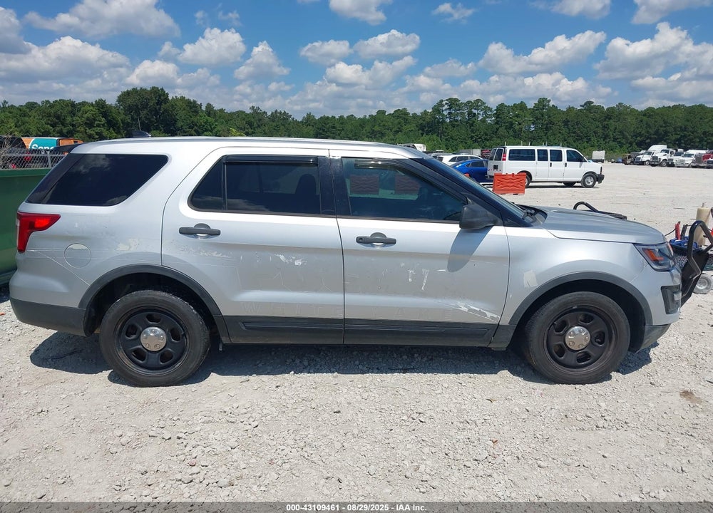2016 FORD POLICE INTERCEPTOR UTILITY VIN: 1FM5K8AR6GGC15309