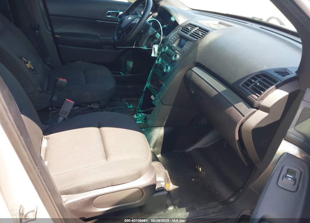 2016 FORD POLICE INTERCEPTOR UTILITY VIN: 1FM5K8AR6GGC15309
