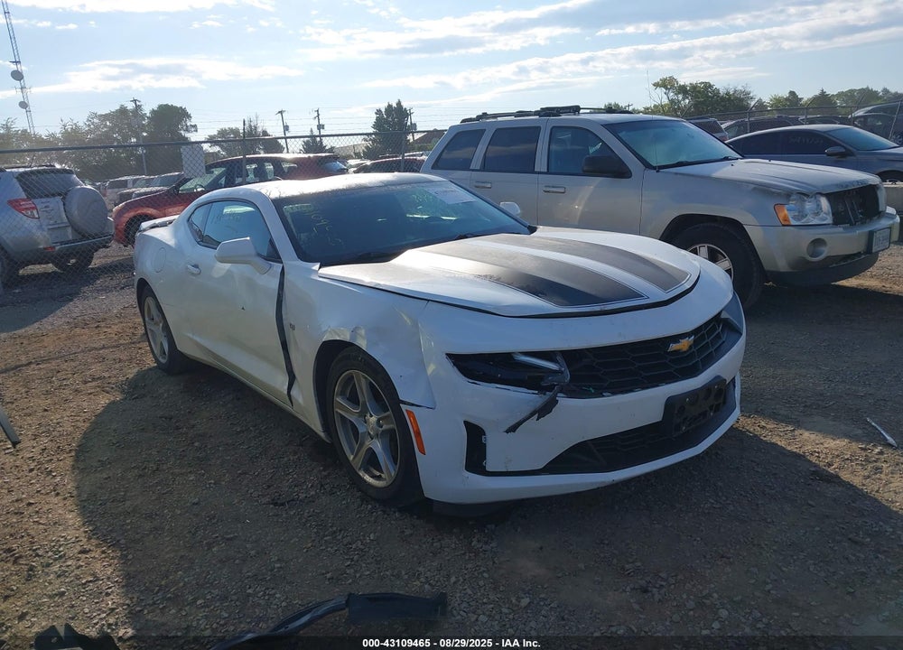 2019 CHEVROLET CAMARO VIN: 1G1FB1RX5K0133617