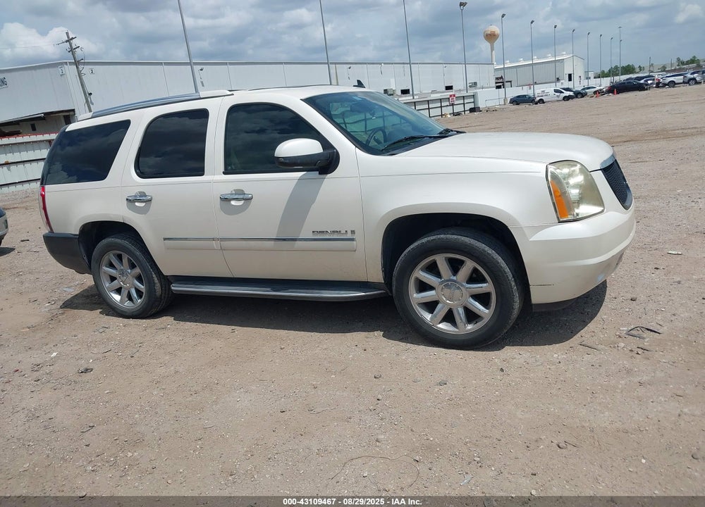 2009 GMC YUKON VIN: 1GKFC03249R281229