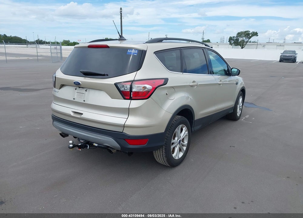 2018 FORD ESCAPE VIN: 1FMCU9HD5JUD00877