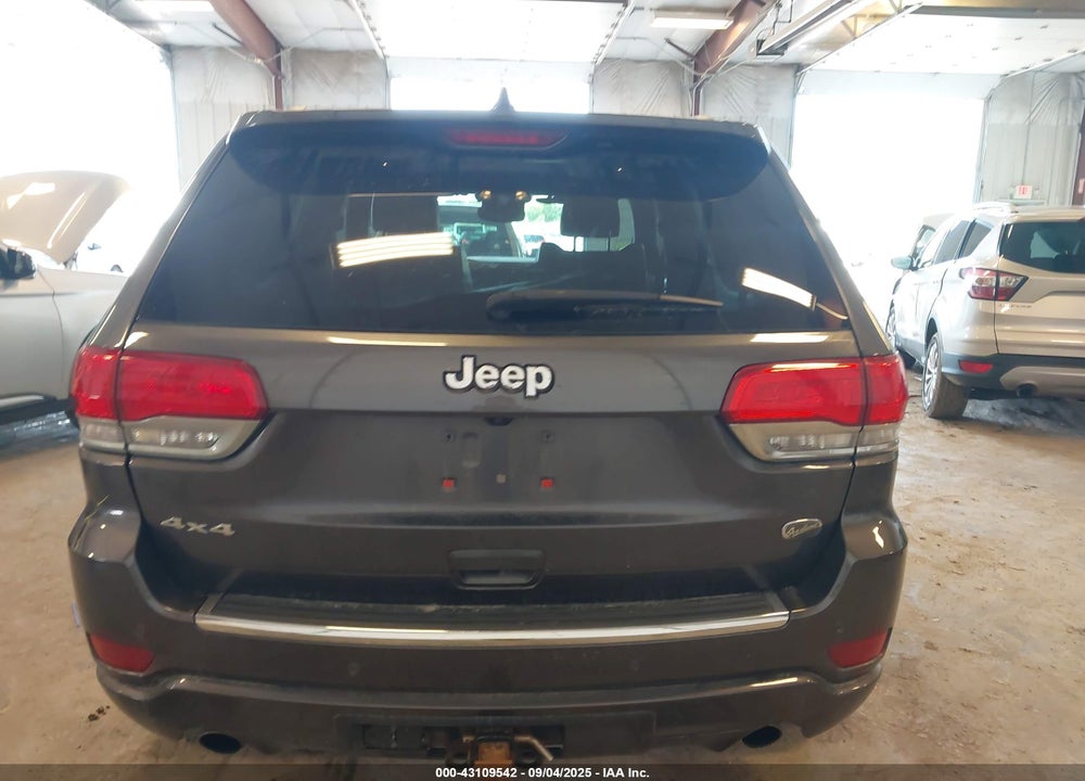 2018 JEEP GRAND CHEROKEE VIN: 1C4RJFCG8JC349519