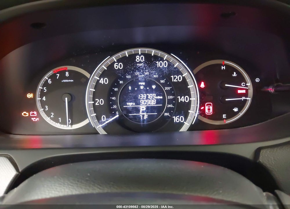 2015 HONDA ACCORD VIN: 1HGCR2F38FA034840