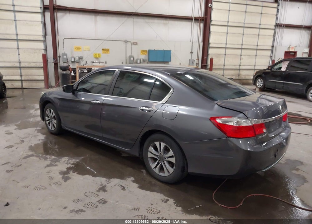 2015 HONDA ACCORD VIN: 1HGCR2F38FA034840