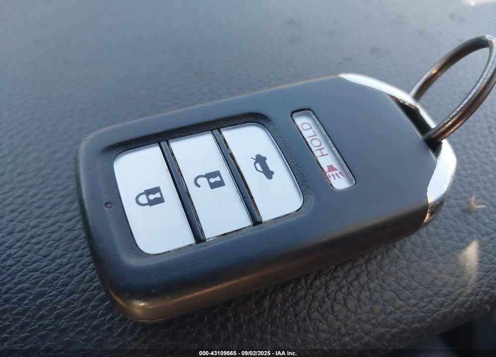 2013 HONDA ACCORD VIN: 1HGCR2F86DA267673