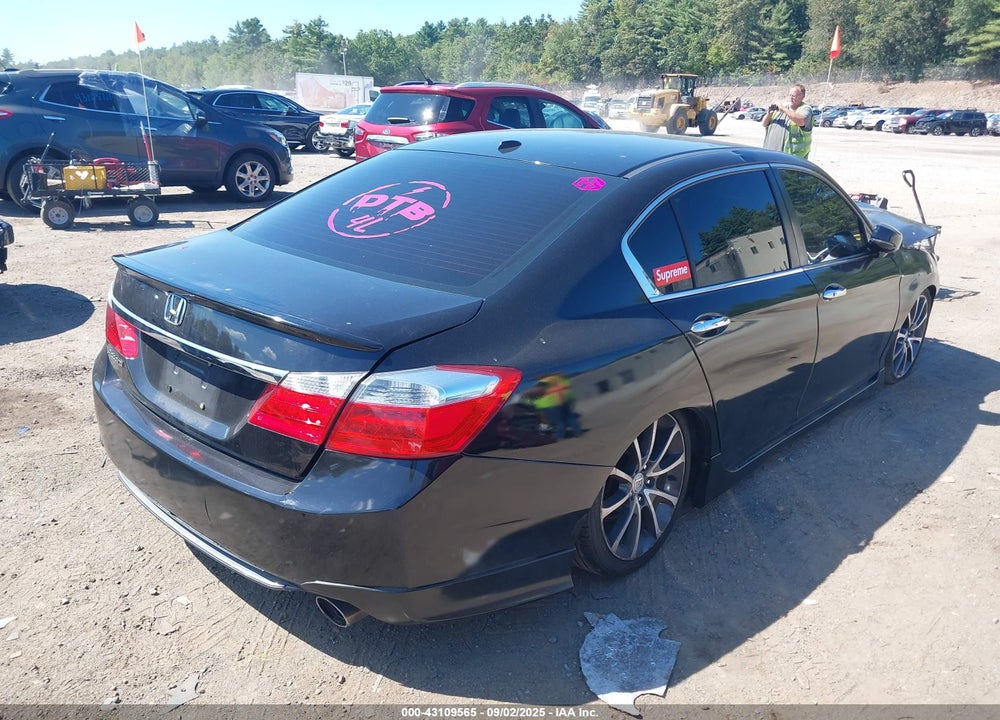 2013 HONDA ACCORD VIN: 1HGCR2F86DA267673