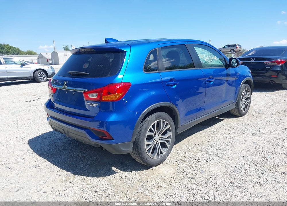 2018 MITSUBISHI OUTLANDER SPORT VIN: JA4AR3AU9JZ028559