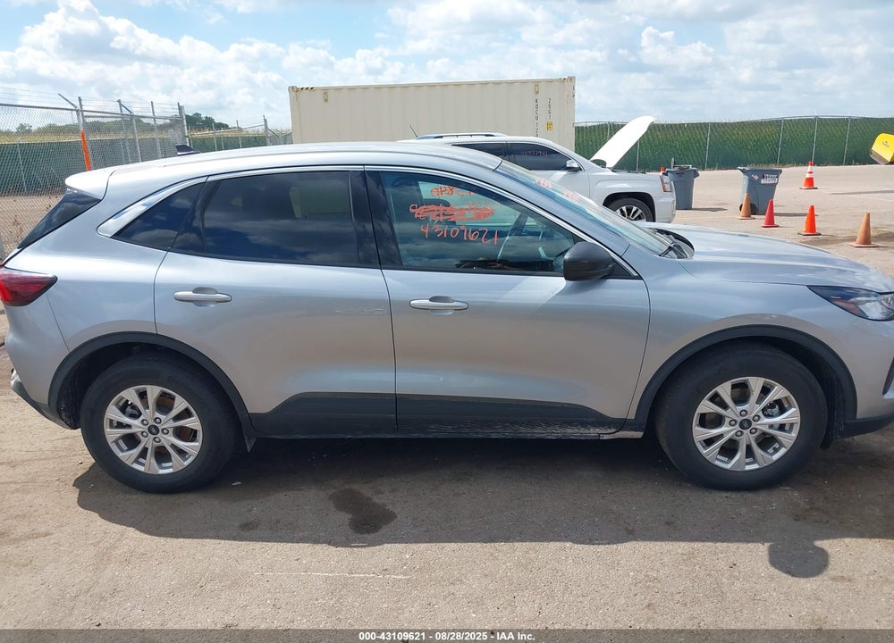 2023 FORD ESCAPE VIN: 1FMCU9GN0PUB14831