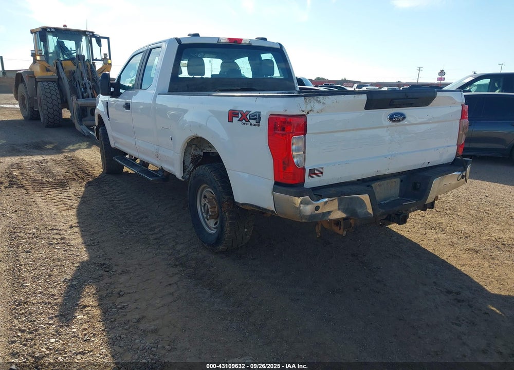 2021 FORD F-250 VIN: 1FT7X2B62MEC41736