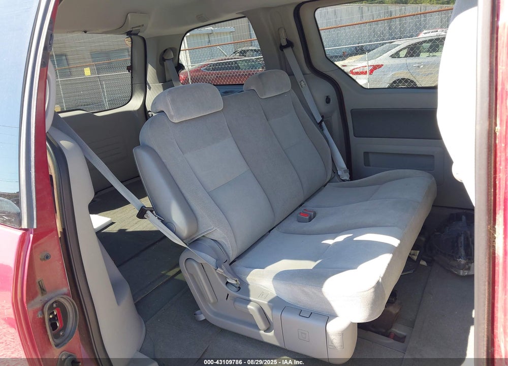 2005 FORD FREESTAR SES VIN: 2FMZA57615BA69275