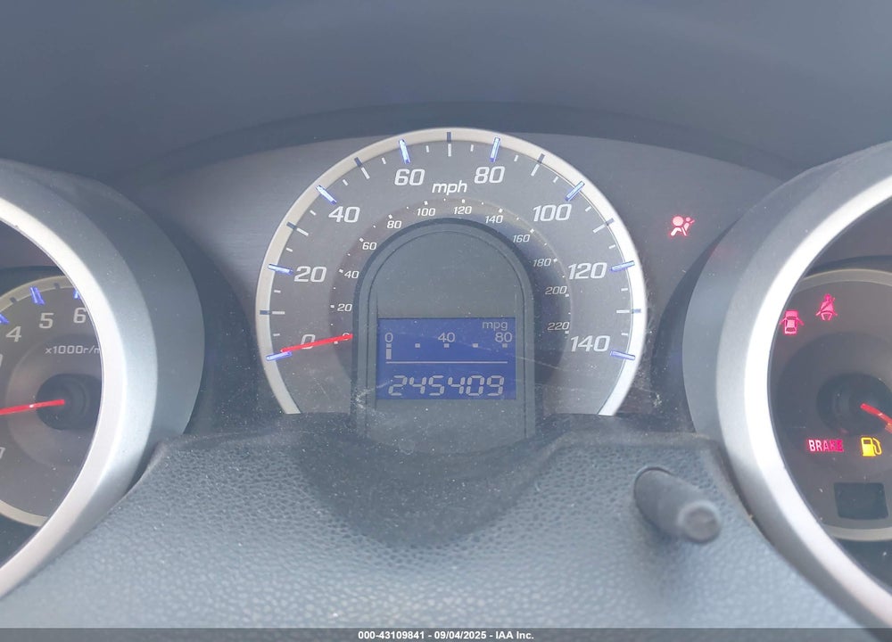 2010 HONDA FIT VIN: JHMGE8H47AC034148