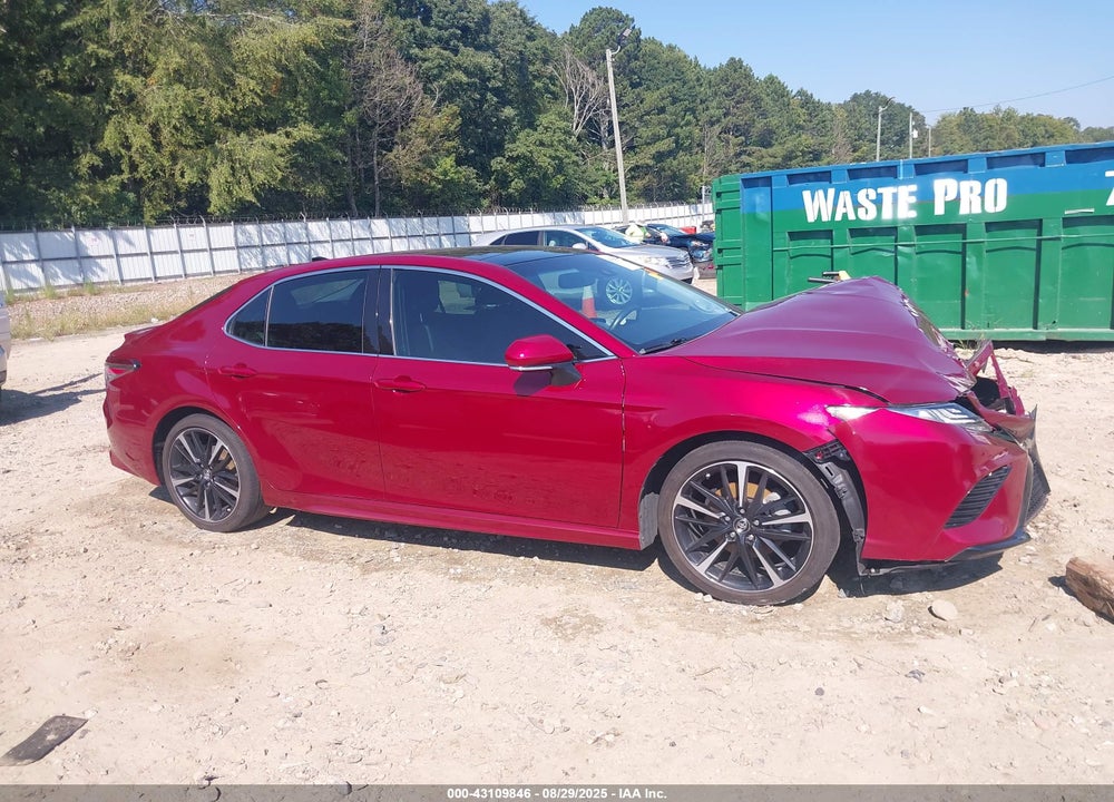 2018 TOYOTA CAMRY VIN: 4T1B61HKXJU533644