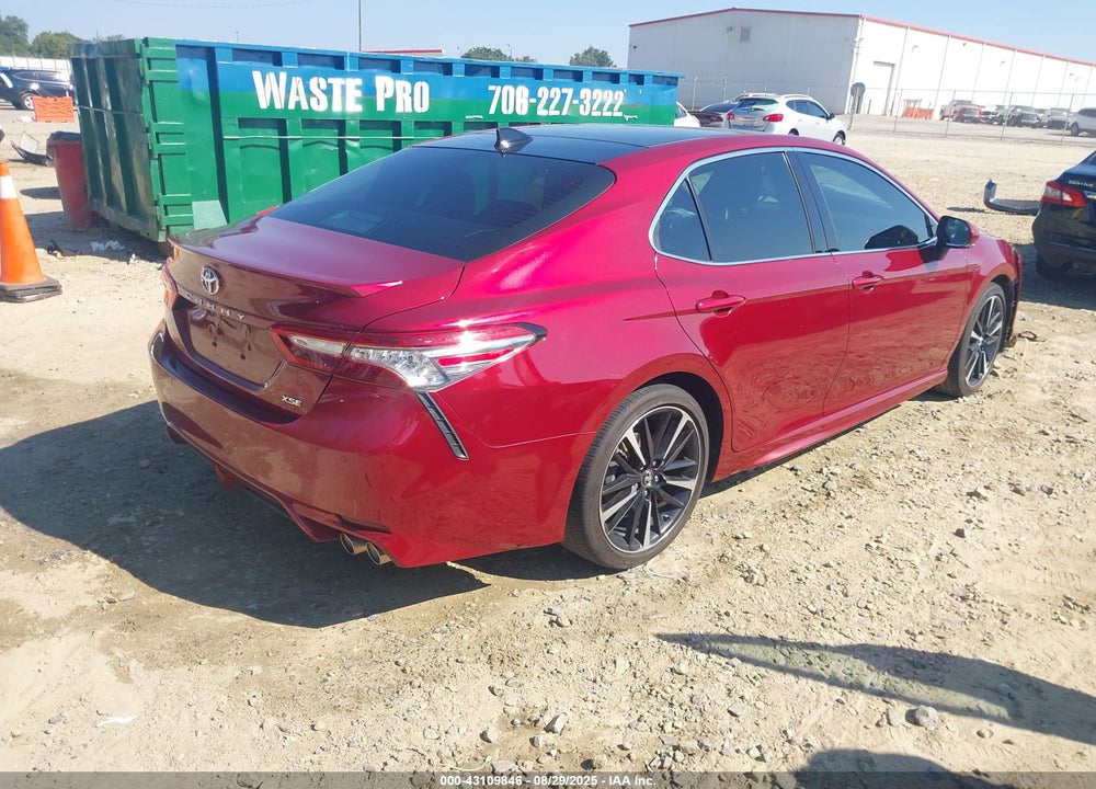 2018 TOYOTA CAMRY VIN: 4T1B61HKXJU533644