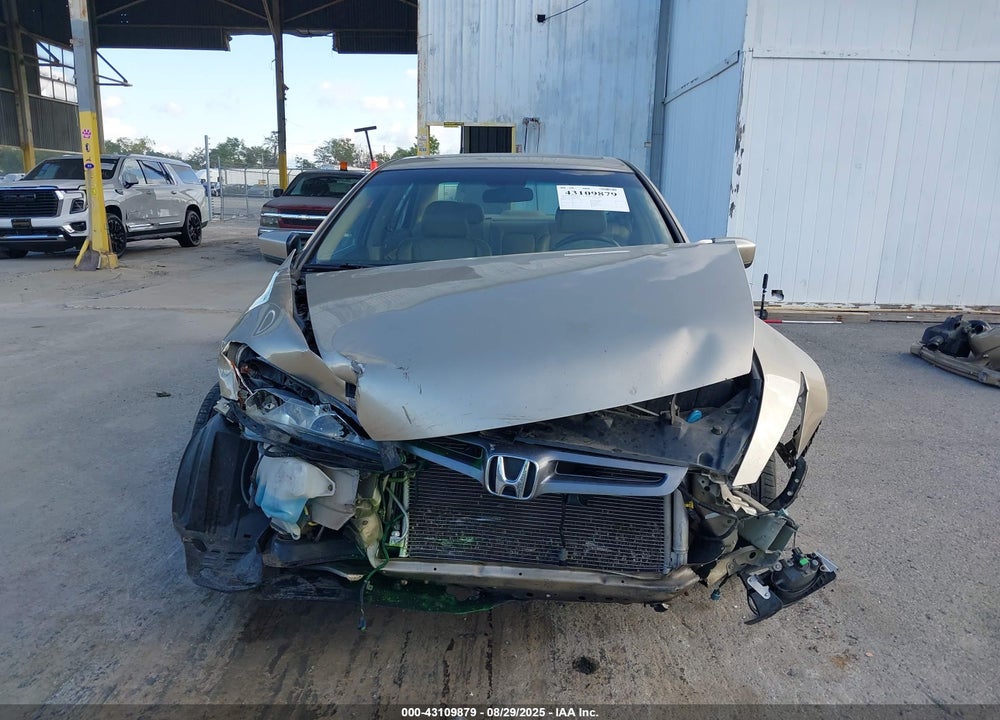 2004 HONDA ACCORD 2.4 EX VIN: 1HGCM56844A077306