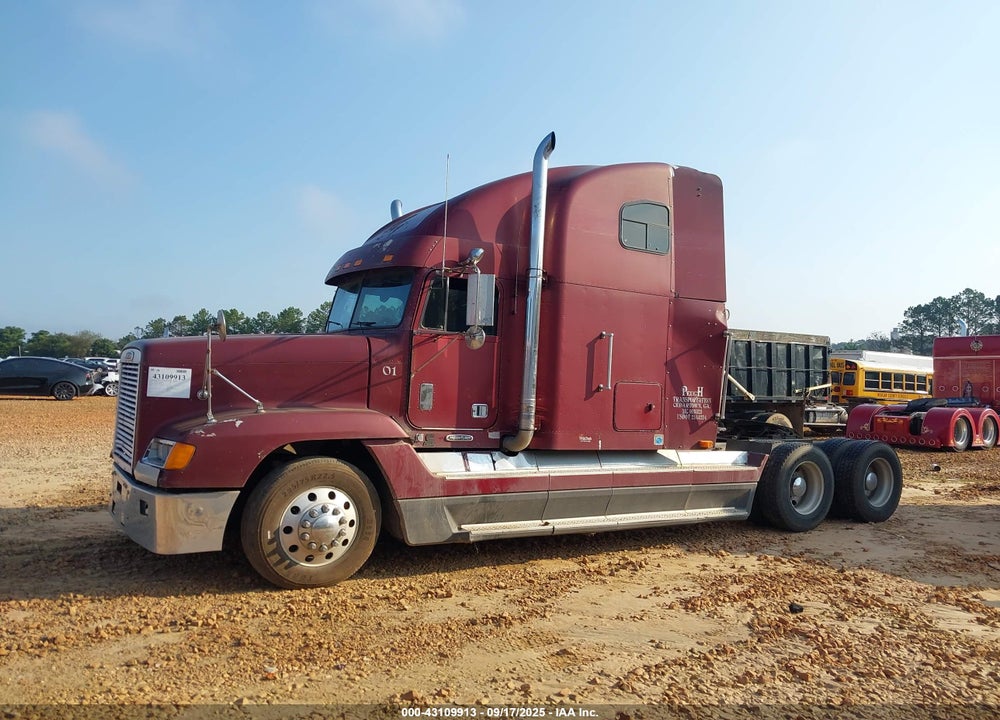 1998 FREIGHTLINER CONVENTIONAL FLD120 VIN: 2FUYDDYB3WA908291
