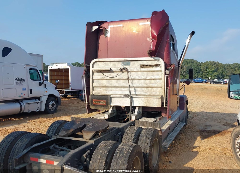 1998 FREIGHTLINER CONVENTIONAL FLD120 VIN: 2FUYDDYB3WA908291