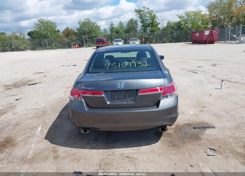 2011 HONDA ACCORD VIN: 1HGCP3F86BA019268