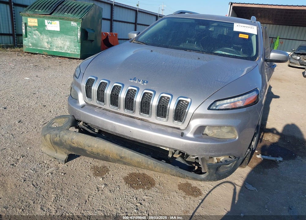 2018 JEEP CHEROKEE LATITUDE PLUS FWD VIN: 1C4PJLLXXJD573228