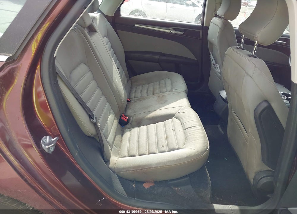 2015 FORD FUSION VIN: 3FA6P0G76FR277100