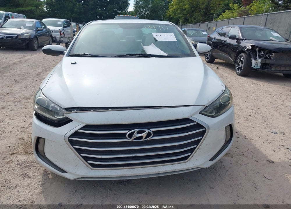 2018 HYUNDAI ELANTRA VIN: 5NPD84LF8JH267862