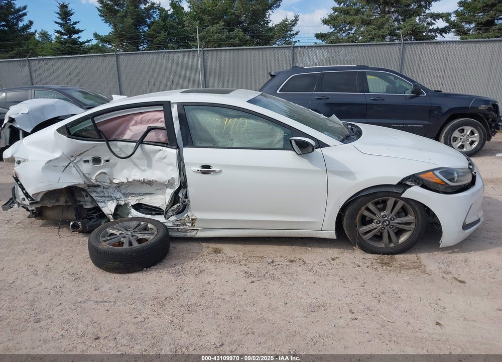 2018 HYUNDAI ELANTRA VIN: 5NPD84LF8JH267862