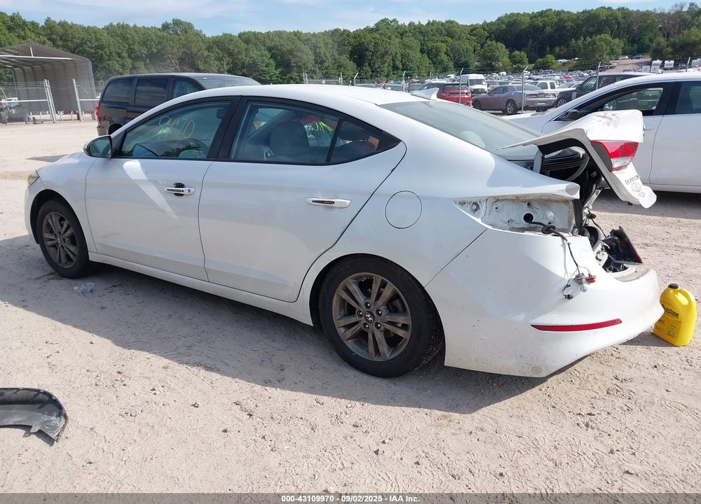 2018 HYUNDAI ELANTRA VIN: 5NPD84LF8JH267862