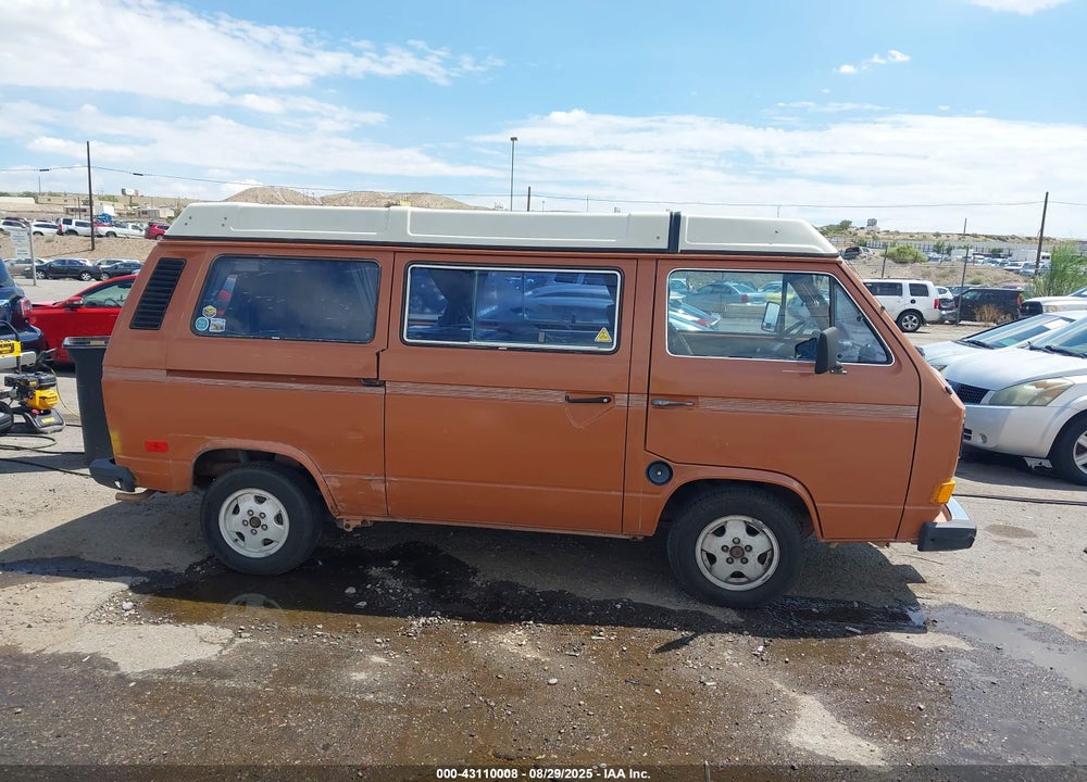 1982 VOLKSWAGEN VANAGON CAMPMOBILE VIN: WV2ZA0259CH054420
