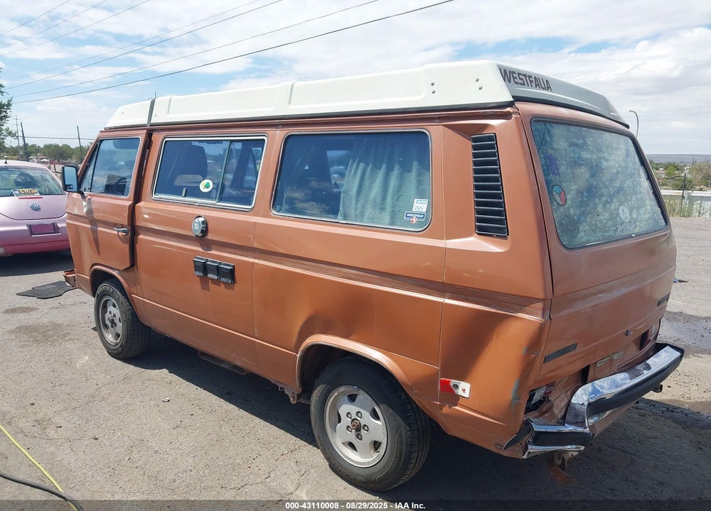 1982 VOLKSWAGEN VANAGON CAMPMOBILE VIN: WV2ZA0259CH054420
