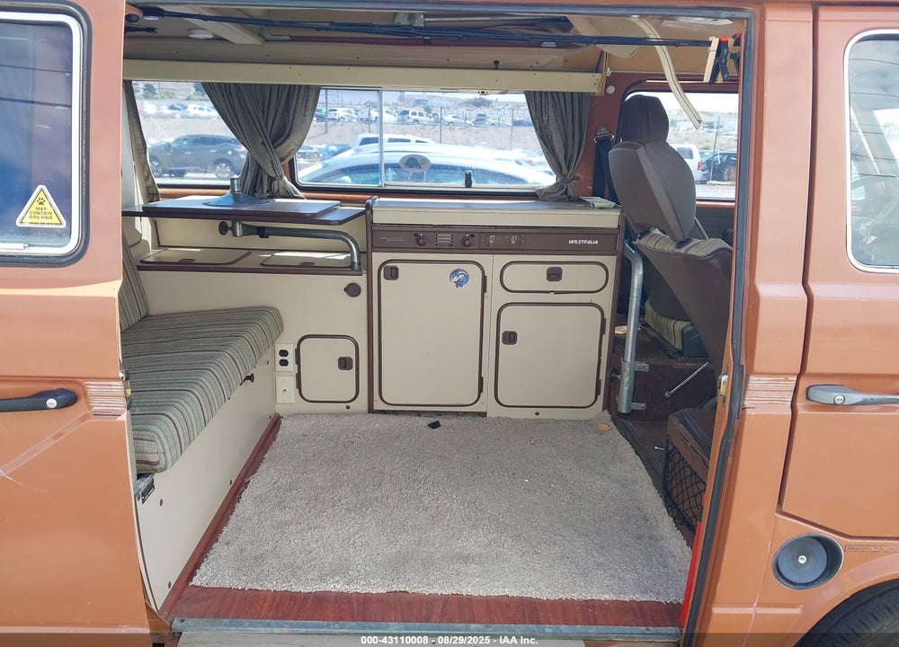 1982 VOLKSWAGEN VANAGON CAMPMOBILE VIN: WV2ZA0259CH054420