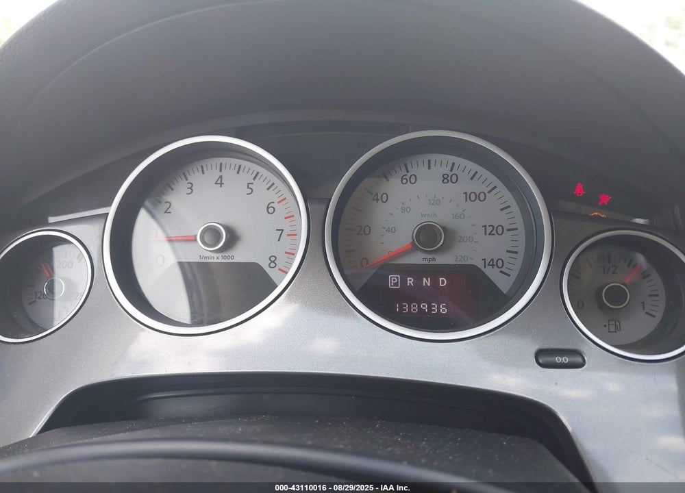 2012 VOLKSWAGEN ROUTAN VIN: 2C4RVAAG0CR390943